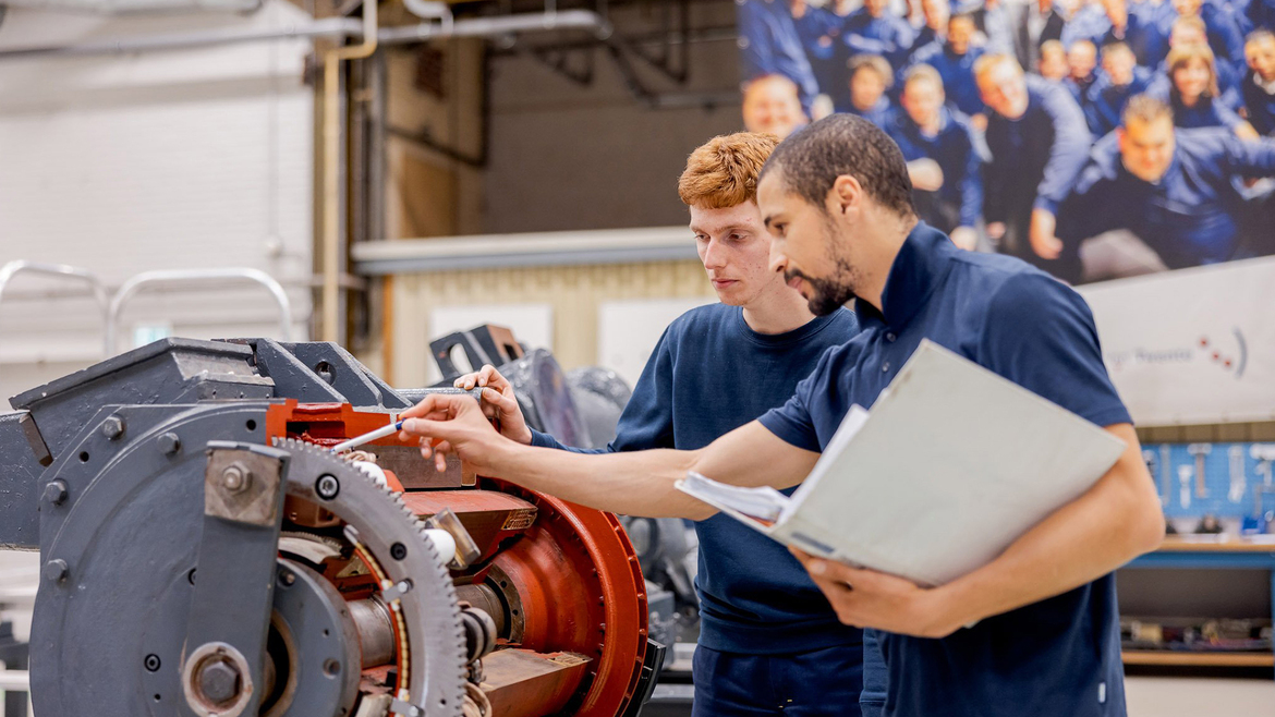 4885-20220414-n-s-hc-h-035-e-r5-41062