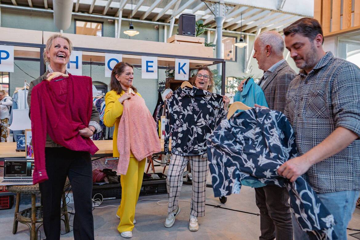 kledingruil-kringloopdirecteuren kledingruil-kringloopdirecteuren